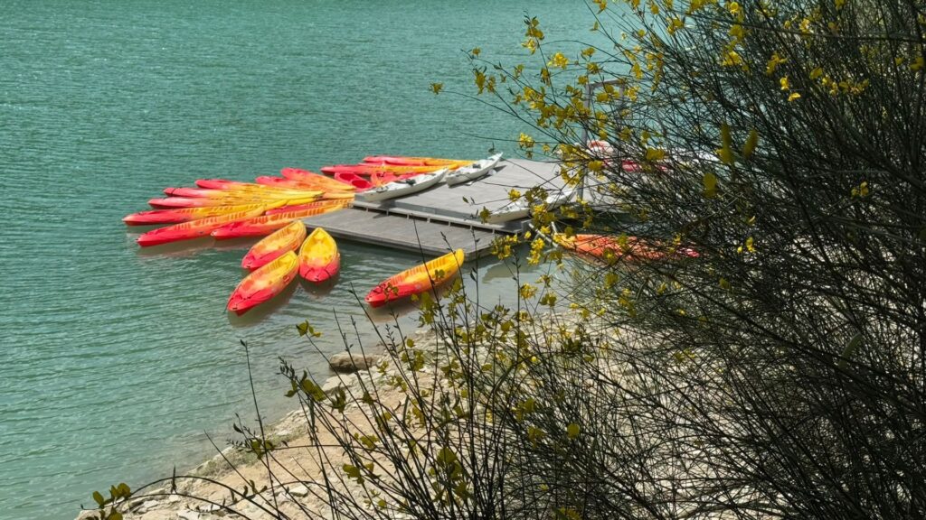 Diga di Ridracoli canoe